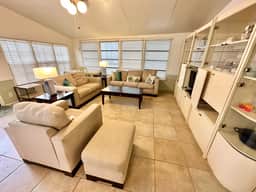 Sea Spray Bungalow (H268)
