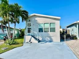Shell Haven Bungalow (N590)