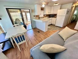 Aquahouse (N634)