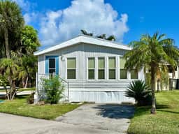 Beachfront Bliss (N1026)