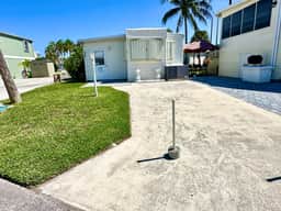 Paradise Getaway (N2108)