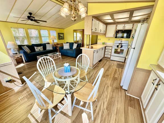 Beachfront Bliss (N1026)