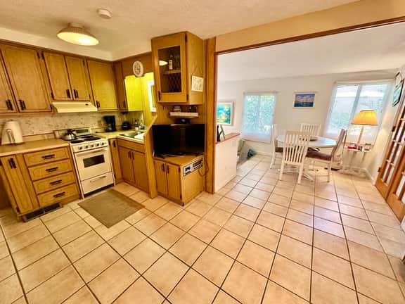Paradise Getaway (N2108)