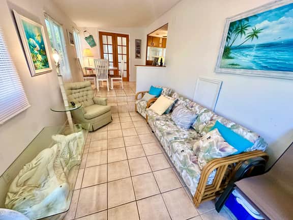 Paradise Getaway (N2108)