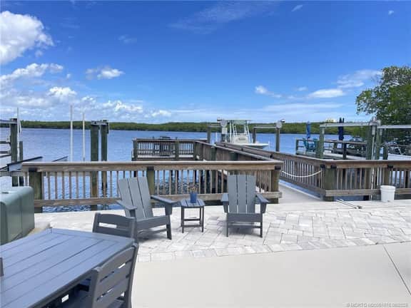 Nettles Island 379