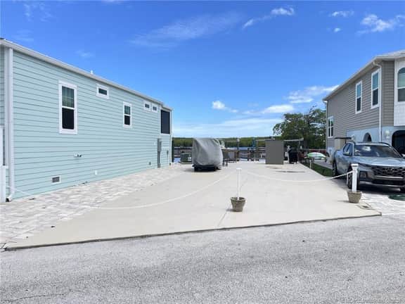 Nettles Island 379