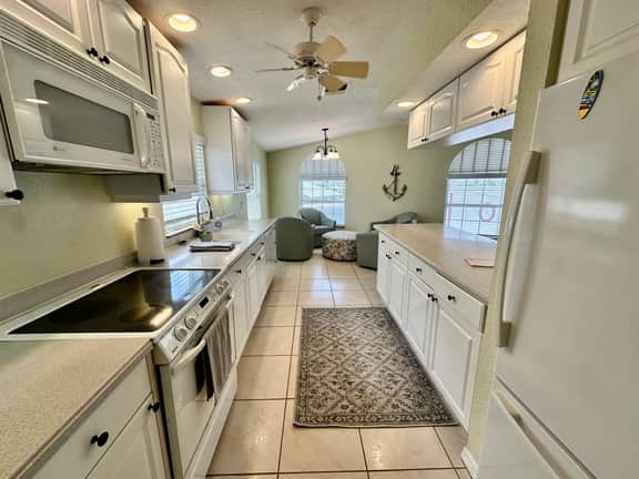 Nettles Island 905