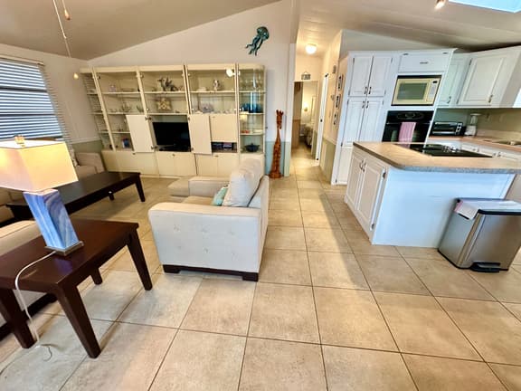 Sea Spray Bungalow (H268)