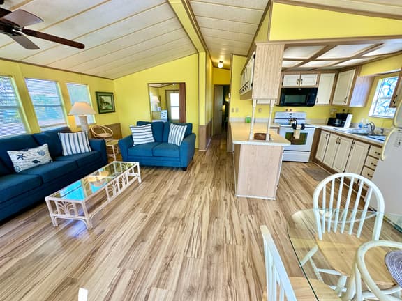 Beachfront Bliss (N1026)