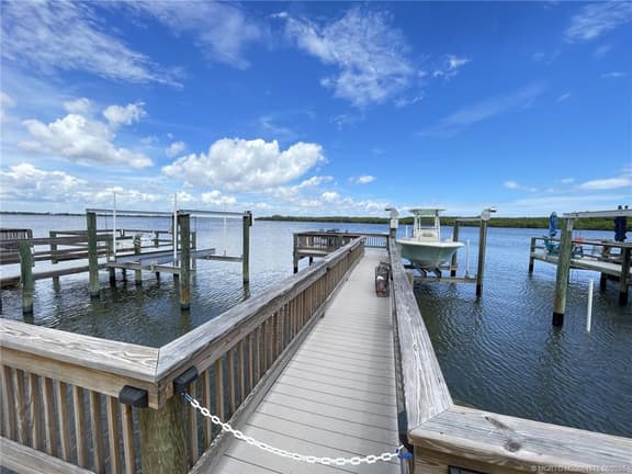 Nettles Island 379